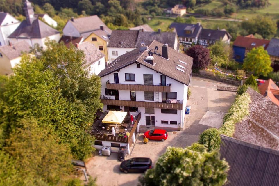Zum Lahnfelsen Hotel Gräveneck Exterior foto